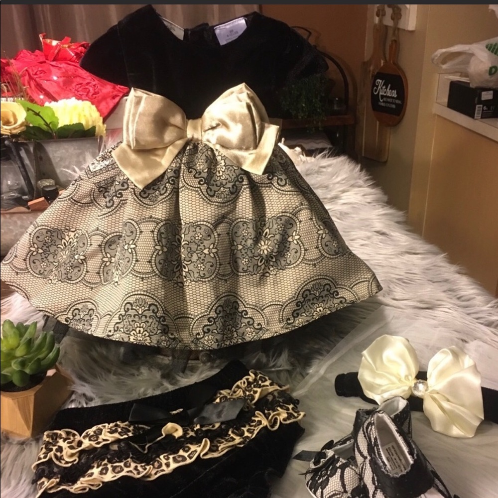 Baby girl set everything is included